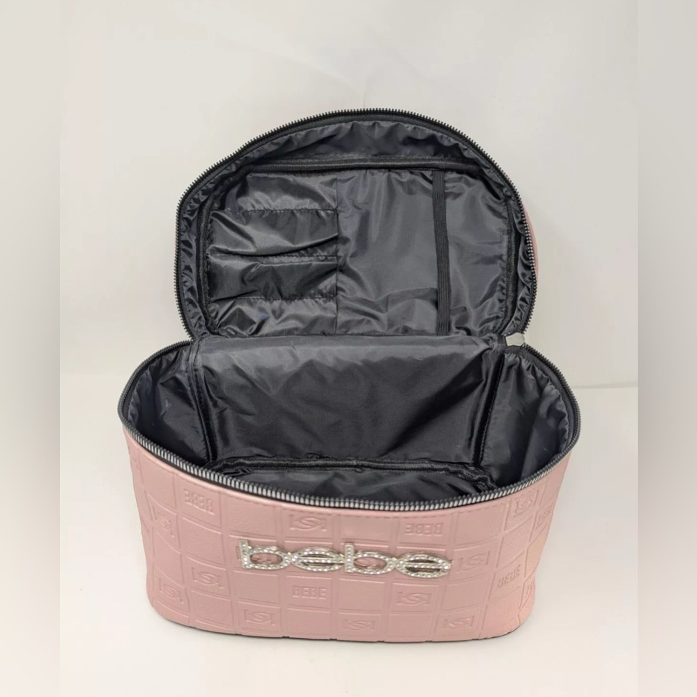 ❌SALE❌Bebe Soft Train Quilted Case Faux Leather Makeup Travel Bag Large Size.NWT - Picture 7 of 12